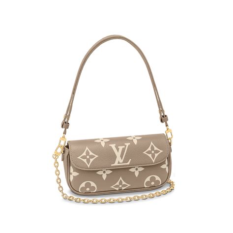 louis vuitton wallet on keychain|Wallet on Chain Ivy Monogram .